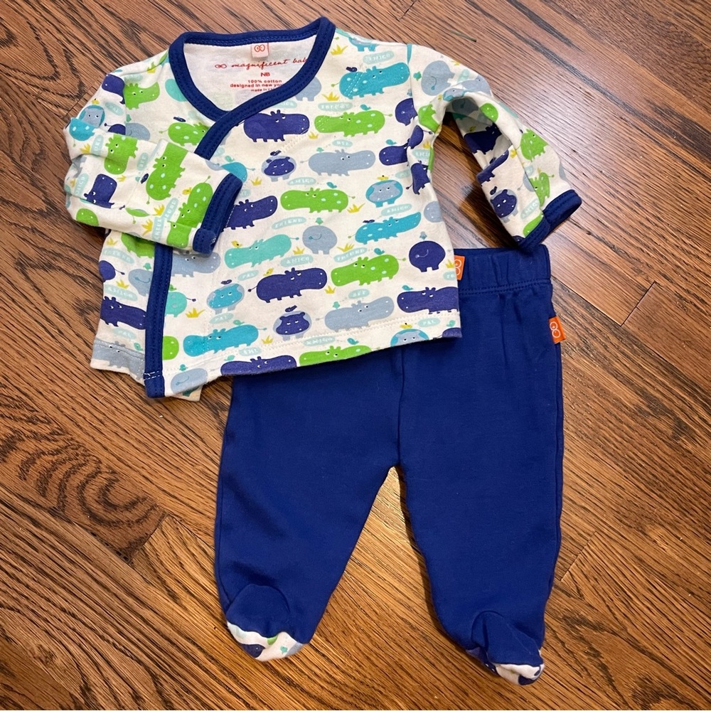 magnificent baby 2 pc magnetic kimono footie set
